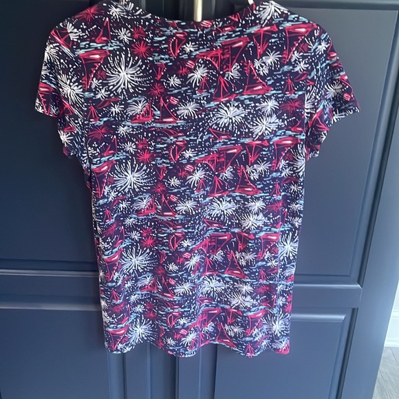 Lilly Pulitzer Sparks Fly Shirt Small - Picture 2 of 4